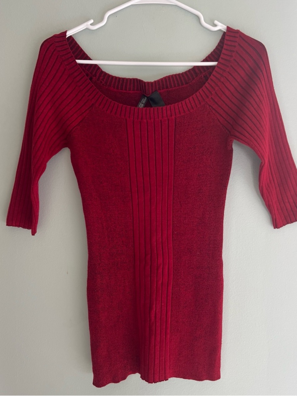 Bisou Bisou Red Off The Shoulder Y2K Knit Cozy Chic Glam Sweater Size Medium
